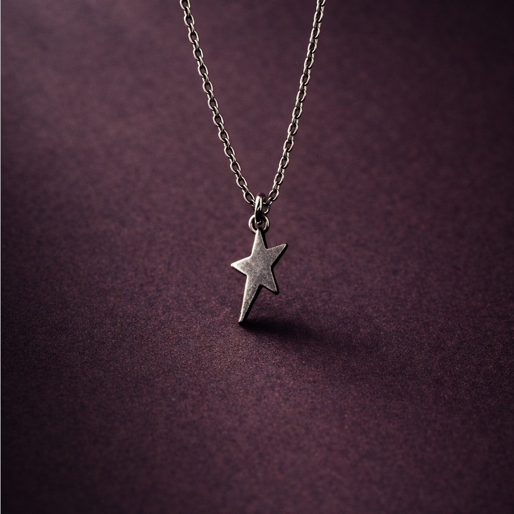 Sterling Star Charm Necklace - Silver